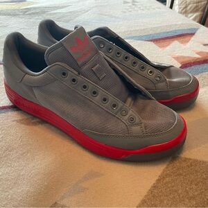 Adidas Rod Laver Gray/Red Size 9